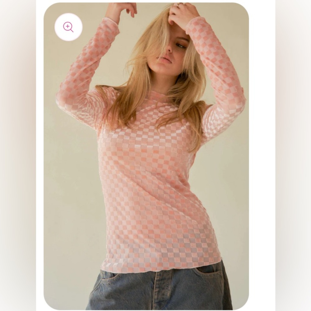 Checkerboard mesh layering top. Woman’s 3x. New with tags